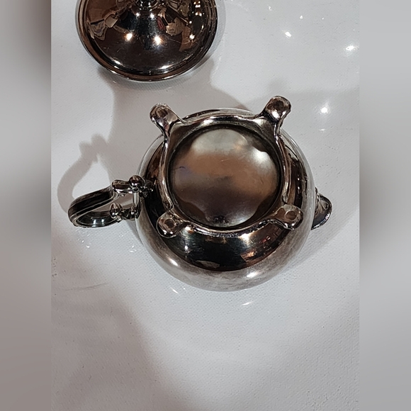 Vintage silver-plated tea set made by the International Silver Company - Picture 9 of 17
